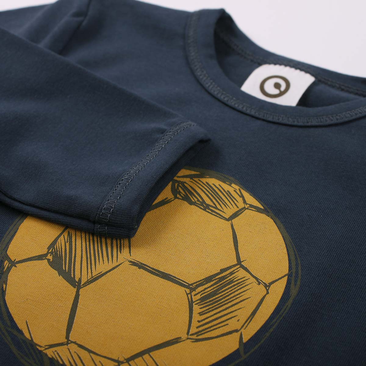 Langarmshirt mit Fußball